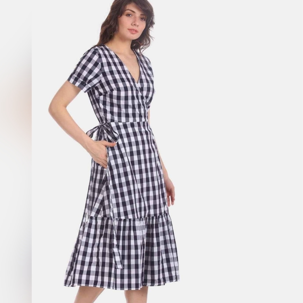 GAP Blue and White Gingham Plaid Tiered Ruffled Midi Dress